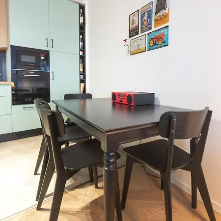 Apartman Palanok S Vyhladom V Centre Nitry Нитра