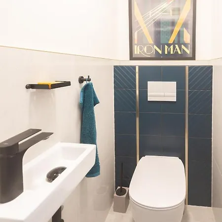 Apartman Palanok S Vyhladom V Centre Nitry Нитра