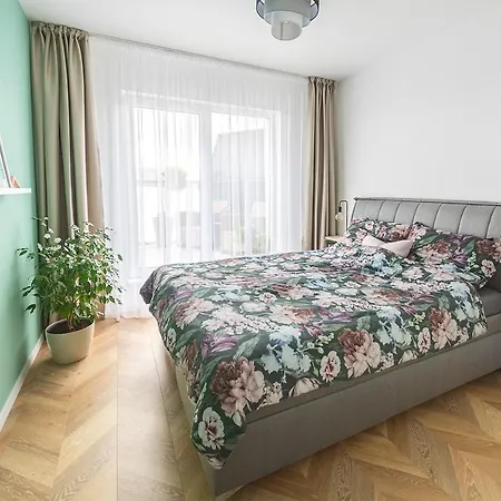 Apartman Palanok S Vyhladom V Centre Nitry *