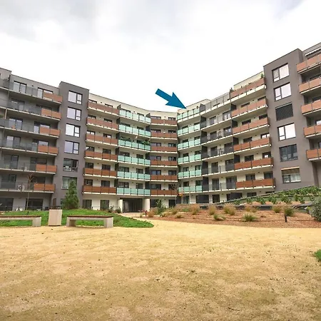 Apartman Palanok S Vyhladom V Centre Nitry * Нитра